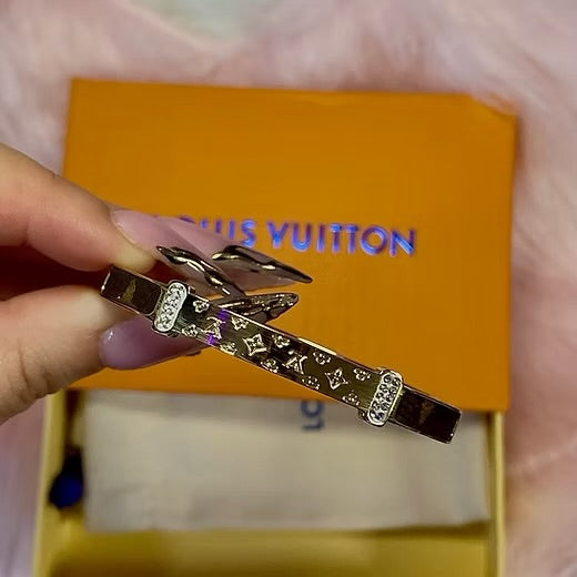 LV Rich Girl